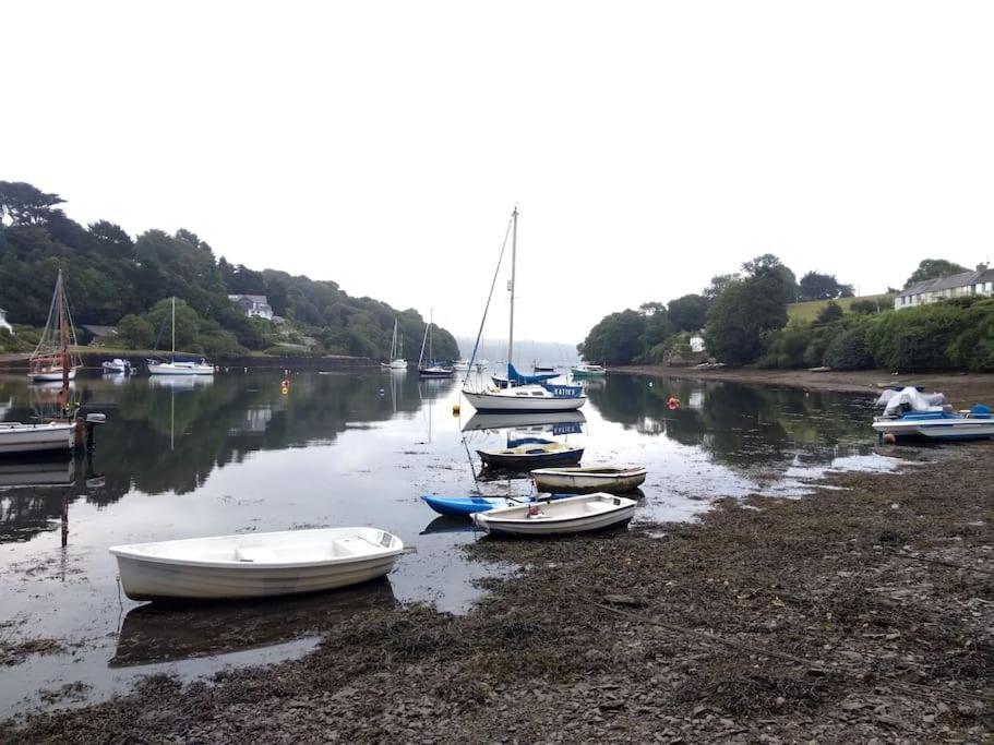Dingley Dell - Superb Location For Truro In Private Accommodation Perranwell Bagian luar foto